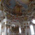Orgel und Kuppelfresko