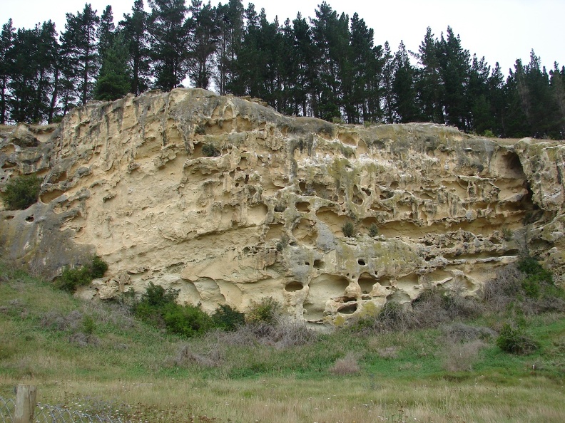 Takiroa Maori Rock Drawings