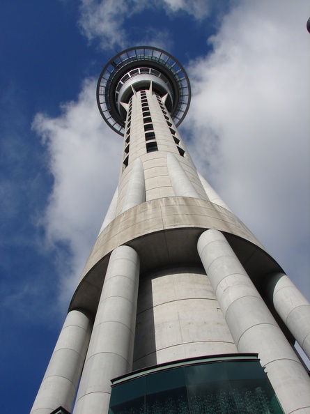 328 Meter hoch